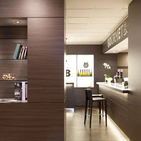 Hotel Novotel Due