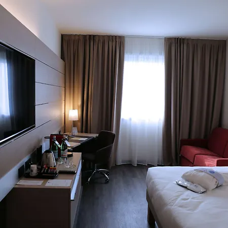 Hotel Novotel Due 4*
