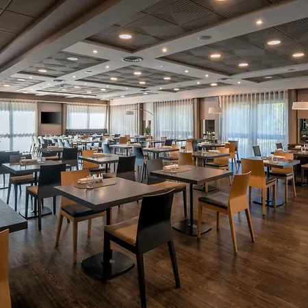 Novotel Due Hotel