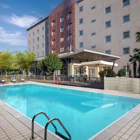 호텔 Novotel Due 브레시아