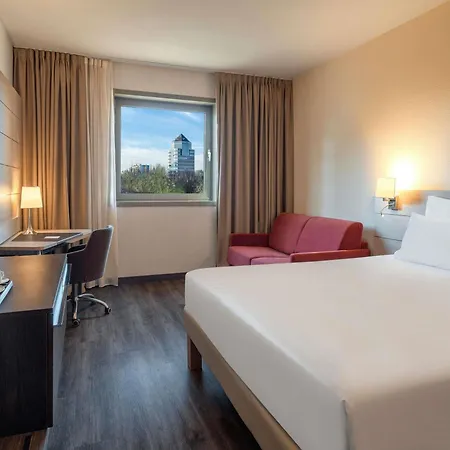 Novotel Due 호텔 4*