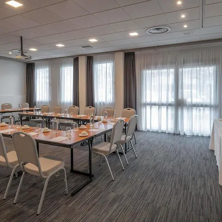 Novotel Due Hotel 4*