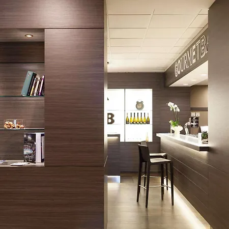 Otel Novotel Due Brescia
